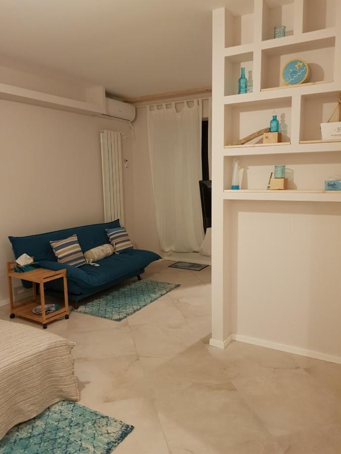 Marina Central Sunshine Studio Apartamento Bucarest Exterior foto
